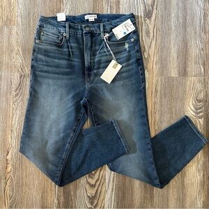 NWT Women’s Good American Good Waist Skinny Jeans, size 10/30